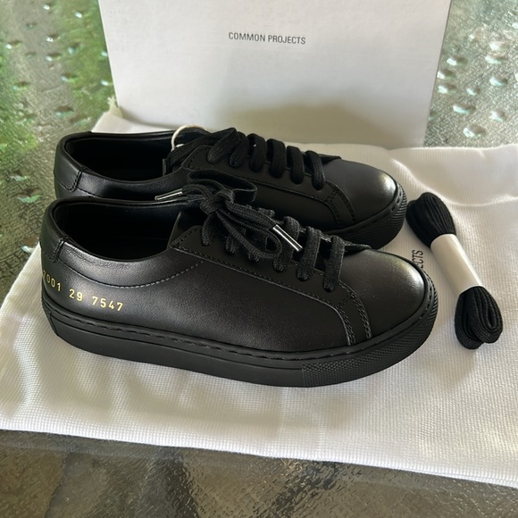 Common Projects Kids Sneakers - Picture 11 of 12